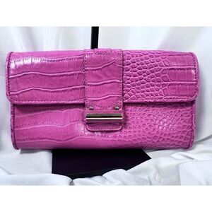 Ann Taylor LOFT Pink Faux Leather Clutch‎ Purse